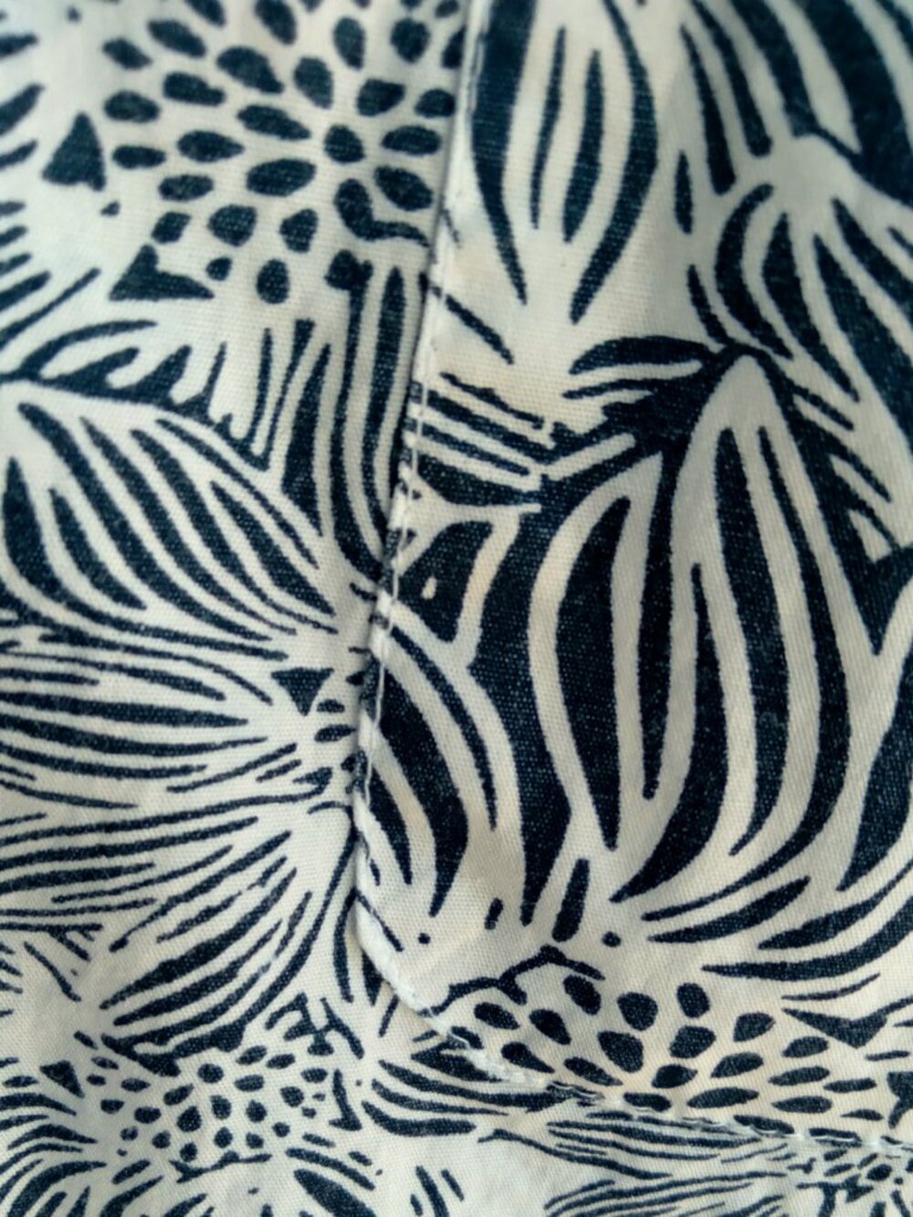 International Report Button Down Shirt - Picture 4 of 6